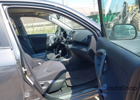 2009 Toyota Rav4 Sport V6 from USA, damaged, VIN JTMBK32V095071809